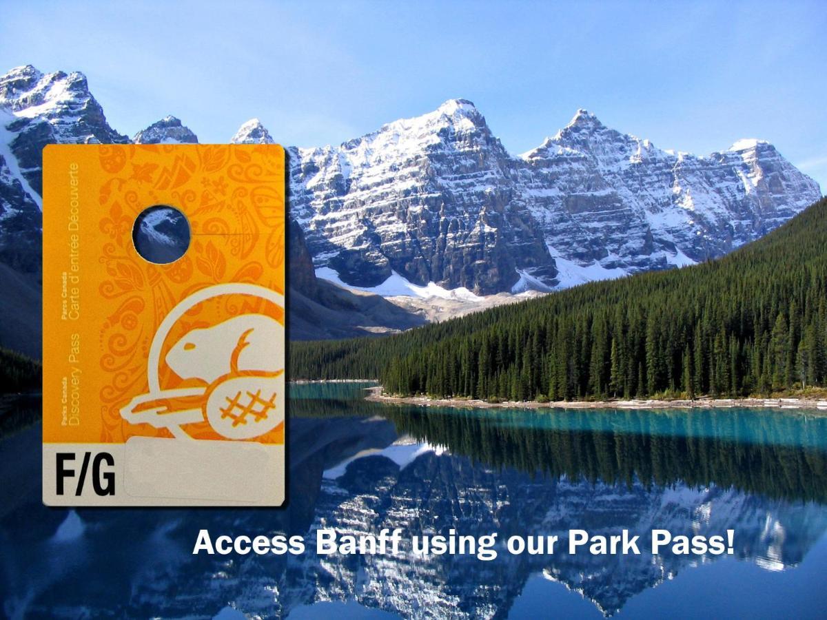 Spectacular Mountain View Corner Unit Pool Hot Tub Park Pass Canmore Exterior photo
